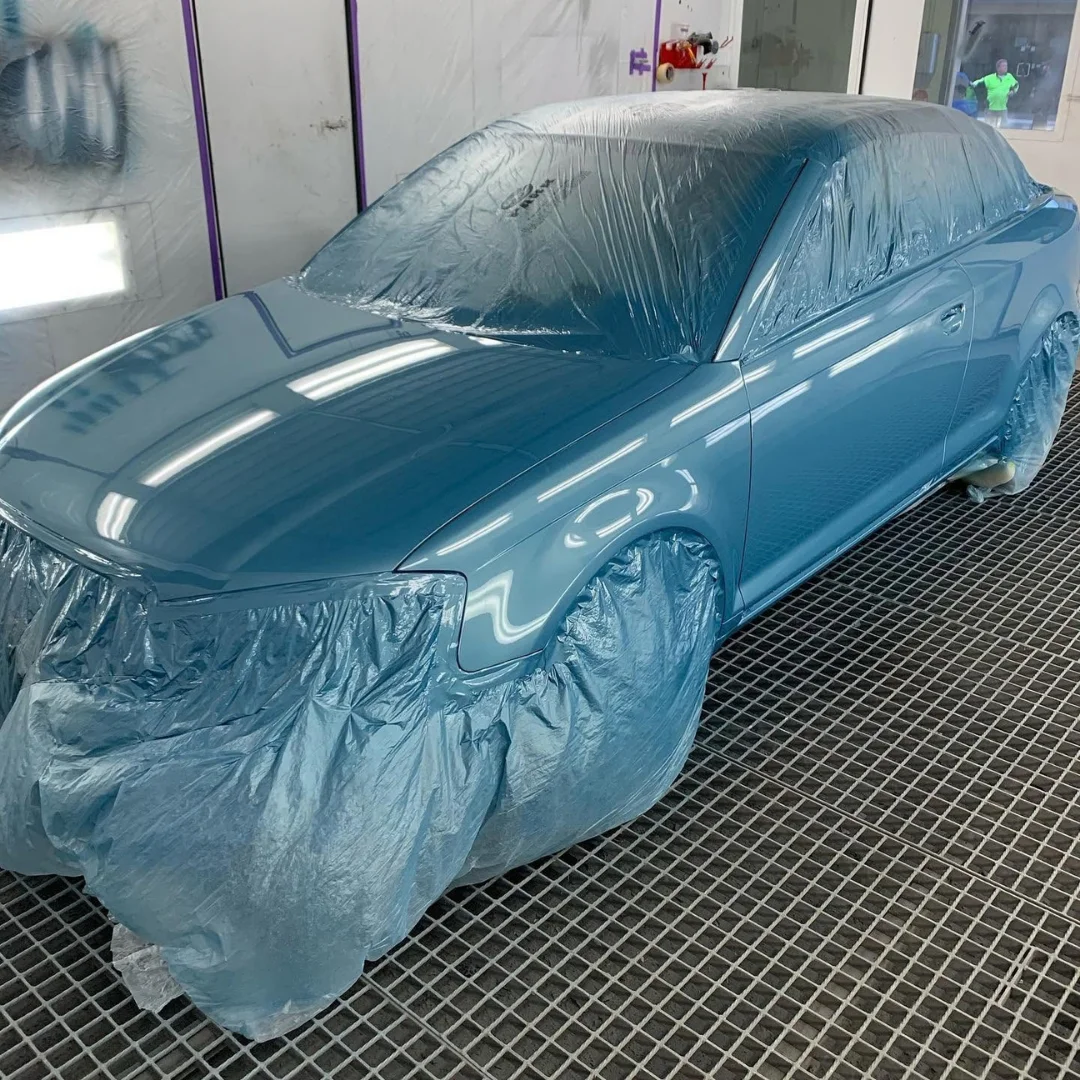 Vehicle dent repair service